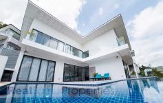 Contemporary Luxury 5-Bed Stand-Alone Sea View Villa, Chaweng Noi
